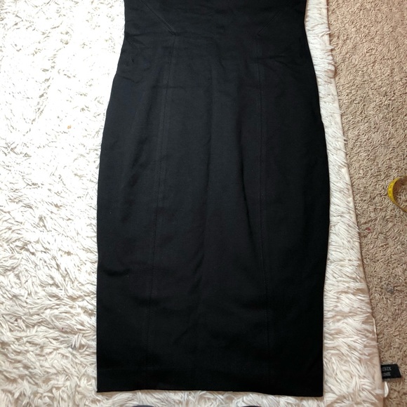 NWT MEGHAN MARKLE DRESS - Picture 4 of 8